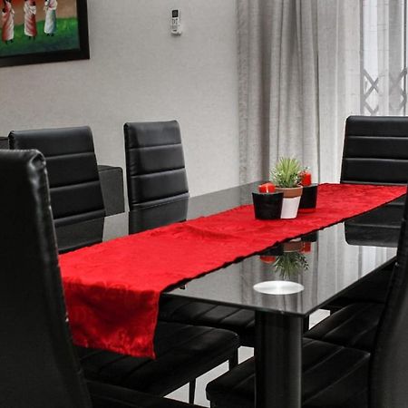 Tshukudu E Ntsho Bed and Breakfast Mogwase Εξωτερικό φωτογραφία