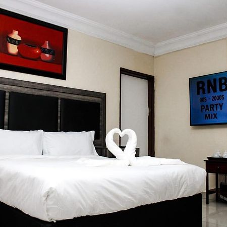 Tshukudu E Ntsho Bed and Breakfast Mogwase Εξωτερικό φωτογραφία